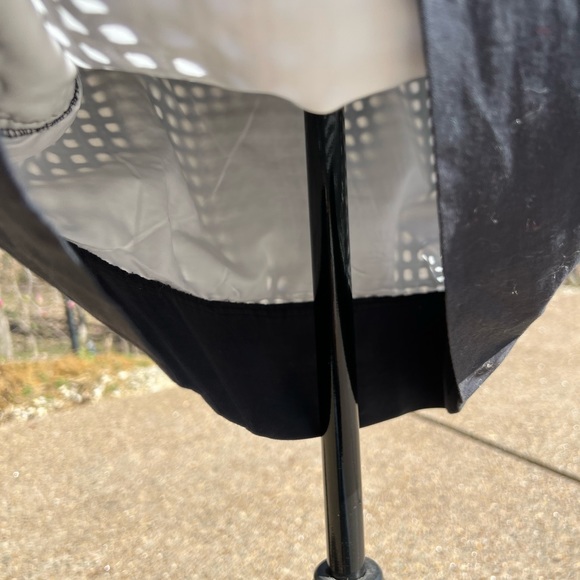 Kenzie dress-size S. 2 layer-bottom solid white, top black exposing bottom layer - Picture 13 of 13